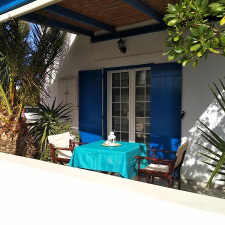 The Little Blue Avlemonas Luaran gambar
